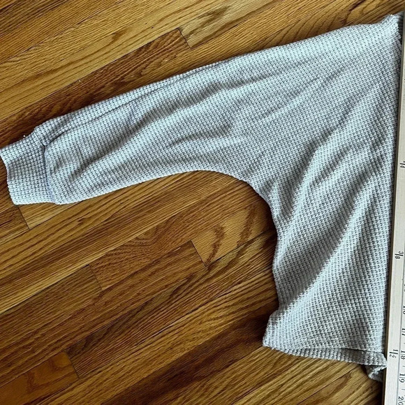 “Jolie” crew neck top - Picture 3 of 6